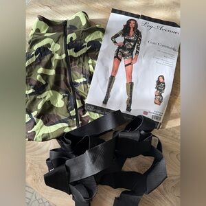 Goin’ Commando Halloween Costume